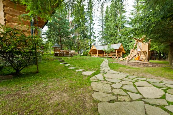 Tatra House-13