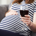 Dlaczego w okresie ciąży nie można pić alkoholu?
